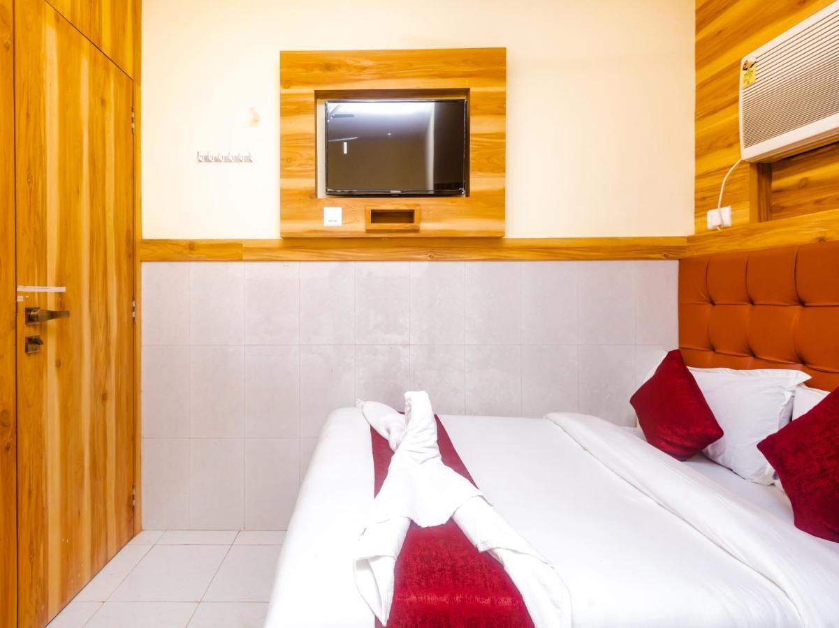 Aman Hotel Near Cst مومباي المظهر الخارجي الصورة